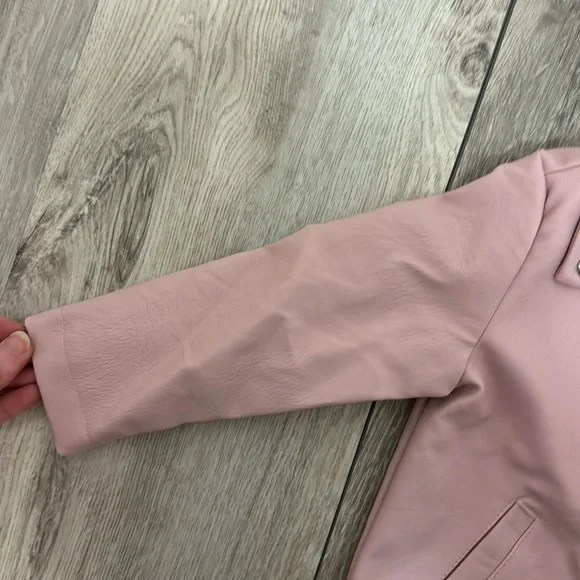 Little lass faux  leather jacket, toddler girls 2t - Picture 3 of 4
